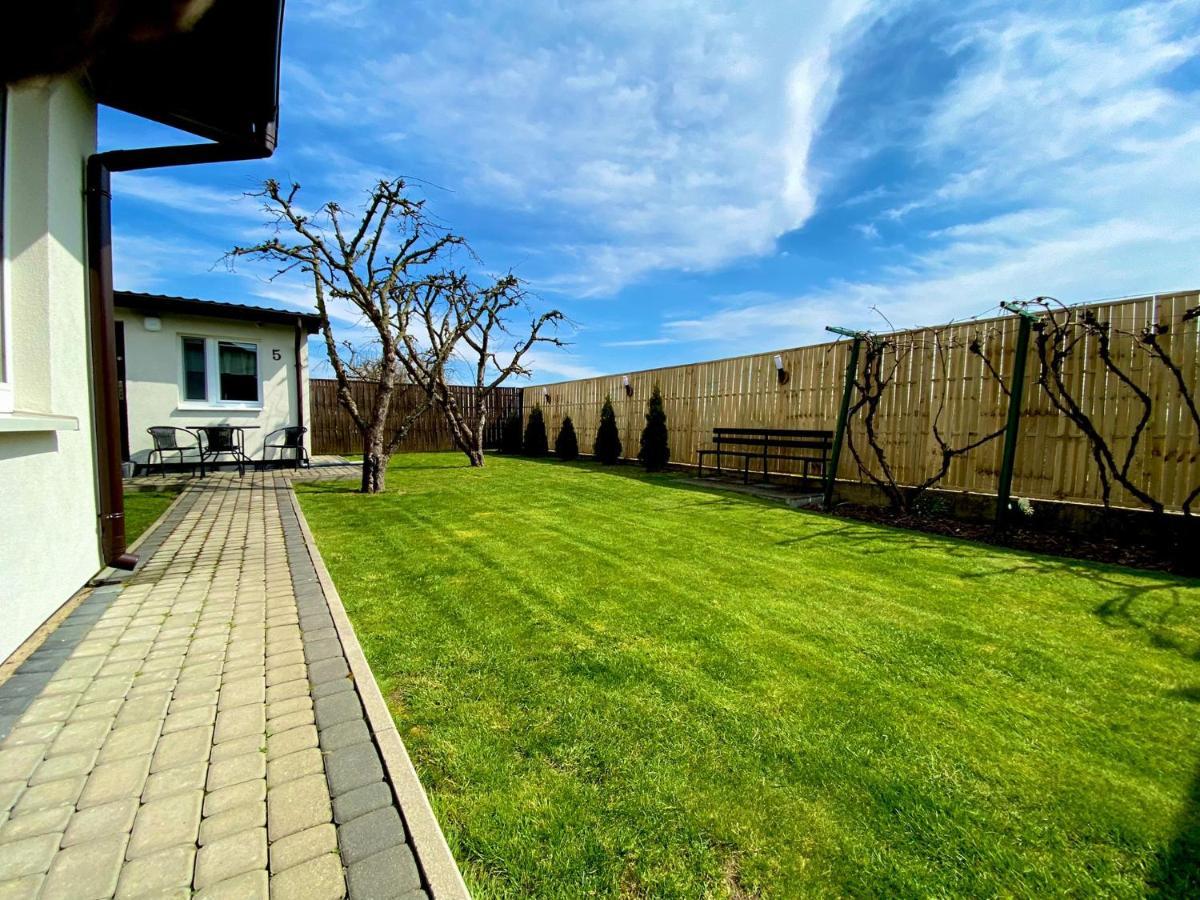 Villa Zielone Zacisze Uniejów Exterior foto